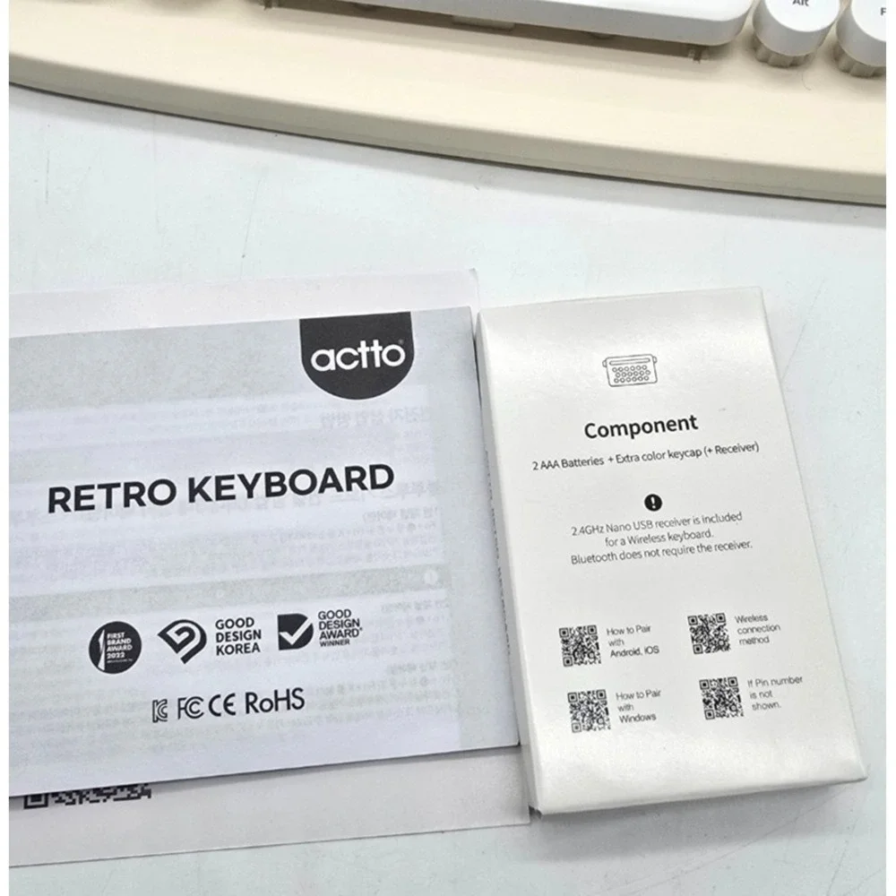 Wireless Retro Typewriter Keyboard, Ivory Butter, USB Rechargeable, Round Keys‎